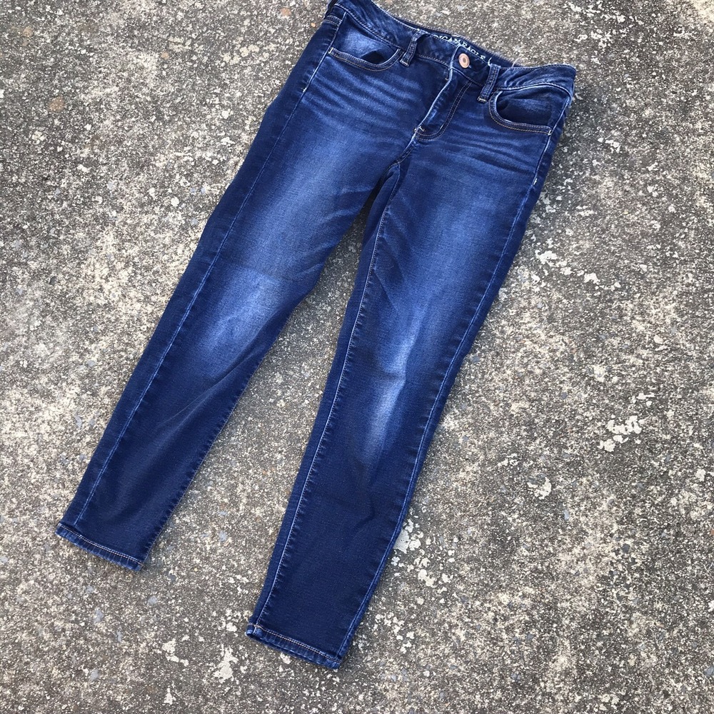 American Eagle Jeans Jeggings Super Stretch Crop Jeans Size 2 Long  LNC Dark - Picture 2 of 12